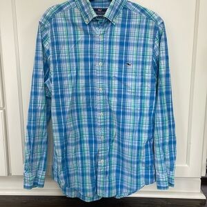 Vineyard Vines button down Small